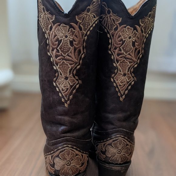 Western floral embroidered boots - Picture 2 of 10